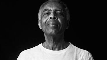 Gilberto Gil celebra "processo de reconhecimento" do negro no Brasil