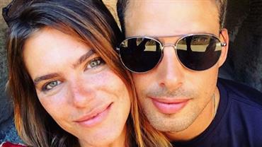 Cauã Reymond sobre casamento com Mariana Goldfarb: "Esperando ela aceitar"