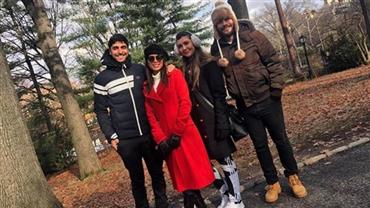 Anitta posta primeira foto com o marido nas redes sociais: "dia gostoso"