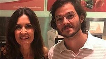 Fátima Bernardes encontra o namorado Túlio Gadêlha no Recife