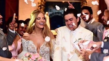 Youtuber Whindersson Nunes e Luiza Sonza se casam em São Miguel do Milagres