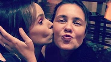 Reencontro de Carminha e Rita empolga fãs da novela "Avenida Brasil" na web