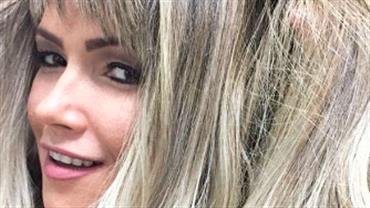 Fani Pacheco muda visual e adota cabelo loiríssimo com franjinha