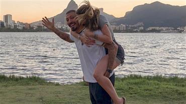 Após reatar casamento, ex-BBB Aline se declara para Fernando: "Alma gêmea"