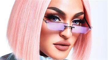 Pabllo Vittar se diz indignada ao confundirem seu trabalho com a vida pessoal: "Não vou pra cama montada"