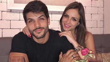 Após reatar noivado, ex-BBB Lucas Fernandes fala em "novo apartamento"