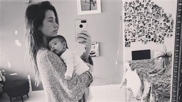 Mãe pela 1ª vez, Juliana Didone dá dicas sobre amamentação: "Ela dorme melhor"