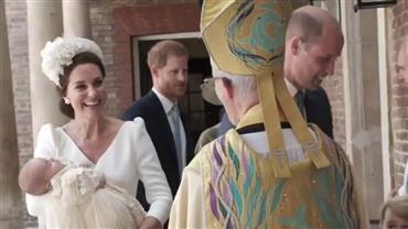 Príncipe William e Kate Middleton batizam o filho caçula, Louis