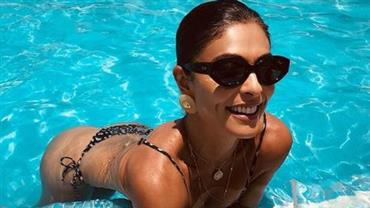 Juliana Paes brinca ao posar à beira da piscina no México: "Boatos de que eu estava na pior"