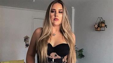 Ex-BBB Patrícia Leitte posa de lingerie e nega retoque digital em foto: "Tô bem, né?"
