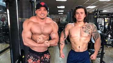 Após treino "pesado", Whindersson Nunes posa fortão em montagem