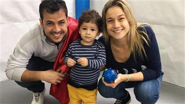 Fernanda Gentil parabeniza filho Gabriel com foto ao lado do ex: "Te amamos muito"