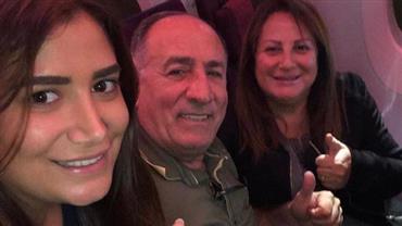Irmã de Kaysar posta foto com os pais a caminho do Brasil: "Estamos chegando"