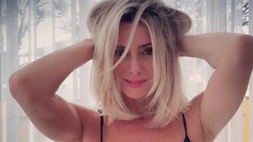 Letícia Spiller posa de lingerie e "revive" personagem Babalu na lembrança de internautas