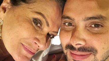 Ex-BBB Ieda ganha declaração de namorado 30 anos mais jovem: "Minha menina"