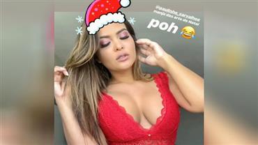 Com lingerie vermelha, Geisy Arruda ganha gorro de Mamãe Noel em montagem