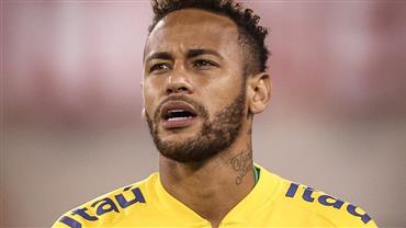 Delegado adia depoimento de Neymar sobre vazamento de imagens íntimas, diz colunista