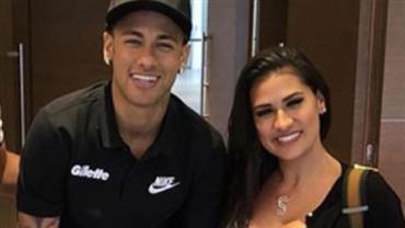 Simone, da dupla com Simaria, posta foto com Neymar: "Menino do coração de ouro"