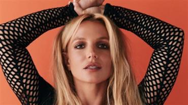 Britney Spears posa de biquíni no Havaí e mostra vista paradisíaca