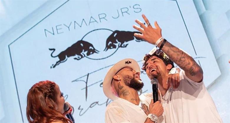 Maiara relembra cantoria em festa de Neymar. "Noite inesquecível"