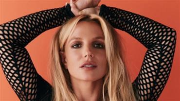 Pai de Britney Spears desiste de ser tutor da cantora, diz site