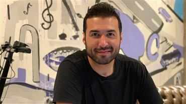 Frederico Flores: influenciador do e-commerce brasileiro fala sobre como divide sua rotina entre as redes e o varejo online