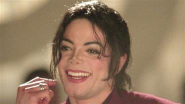 Mesmo após sua morte, Michael Jackson pode voltar a ser julgado por abuso sexual, aponta site