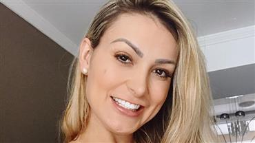 Andressa Urach afirma que recebeu cantada de pastor: "Deus me livre"