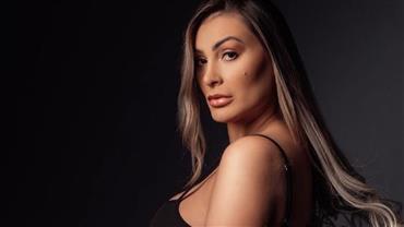 Andressa Urach revela experiência sexual traumatizante: "Dor horrível, desmaiei"