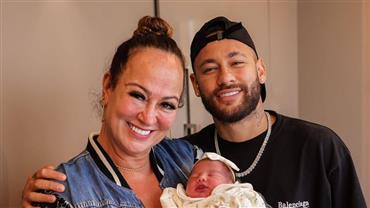 Mãe de Neymar conhece a neta, Mavie