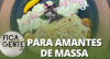 Macarrão com parmegiana de sobrecoxa ao molho branco