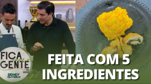 Frango recheado com cogumelo e purê de abóbora | Fica com a Gente