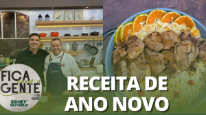 Frango da virada com farofa cítrica: Receita com apenas 5 ingredientes