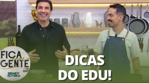 Edu Guedes e chef Renato Pires ensinam como dessalgar bacalhau