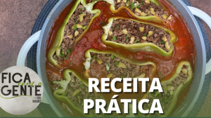 Pimentões recheados e polenta de corte com arroz