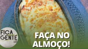 Panqueca de frango ao molho branco