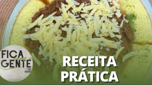 Polenta com ragu de carne moída