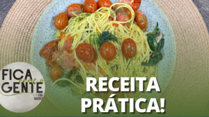 Macarrão cremoso com tomate e espinafre