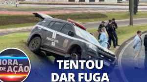 Criminosos usam carro envelopado com cores da polícia para tráfico