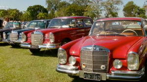 Exposição de carros clássicos leva raridades ao interior de SP