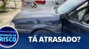 Motorista desobedece ordem de parada por atraso da documentação do veículo