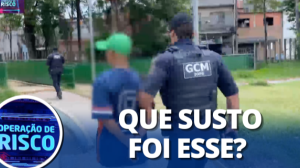 Suspeito faz xixi nas calças durante prisão