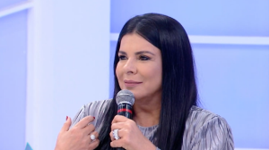 Mara Maravilha comenta sobre sua conversão religiosa: "Tinha preconceito"