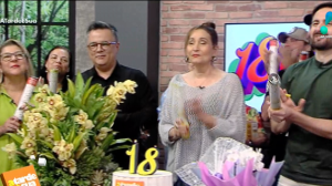 Sonia Abrão e bancada comemoram 18 anos de 'A Tarde é Sua' no ar
