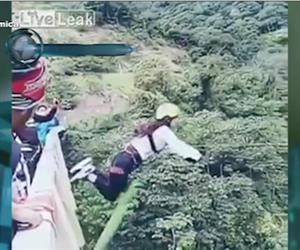 Salto de bungee jump termina em tragdia na Bolvia