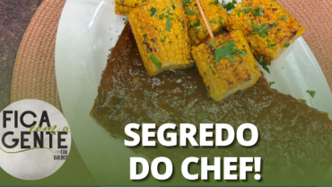 Costelinha suína assada com barbecue de goiabada