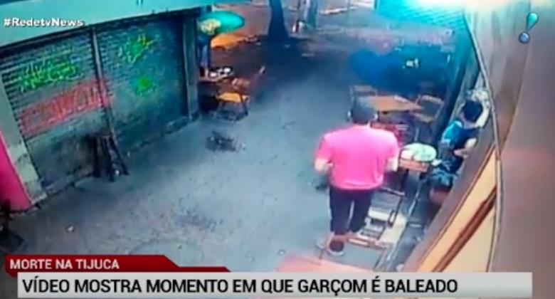 Vídeo mostra momento exato em que garçom é baleado no Rio RedeTV Em rede com você